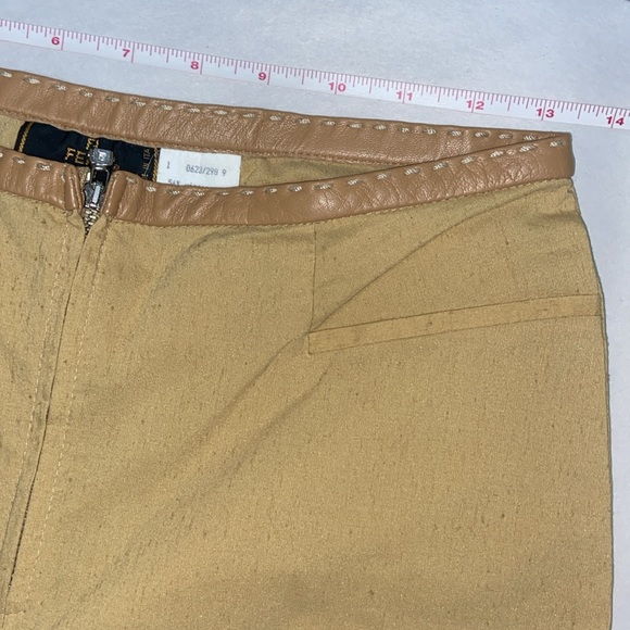 Fendi vintage high waisted pants with leather detail.  Amazing zipper pull! Luxe - Picture 11 of 12